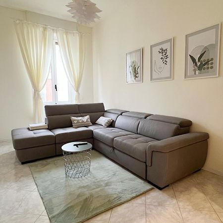 Apartamento La Dolce Vita - Moscova 1 Milán Exterior foto